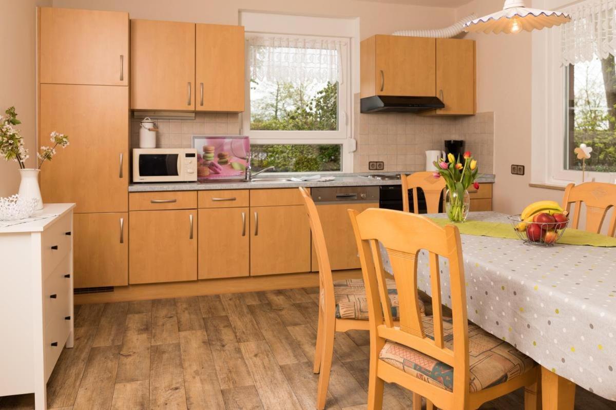 Friesenhof Janssen - Urlaub Auf Dem Bauernhof Appartement Neuharlingersiel Buitenkant foto