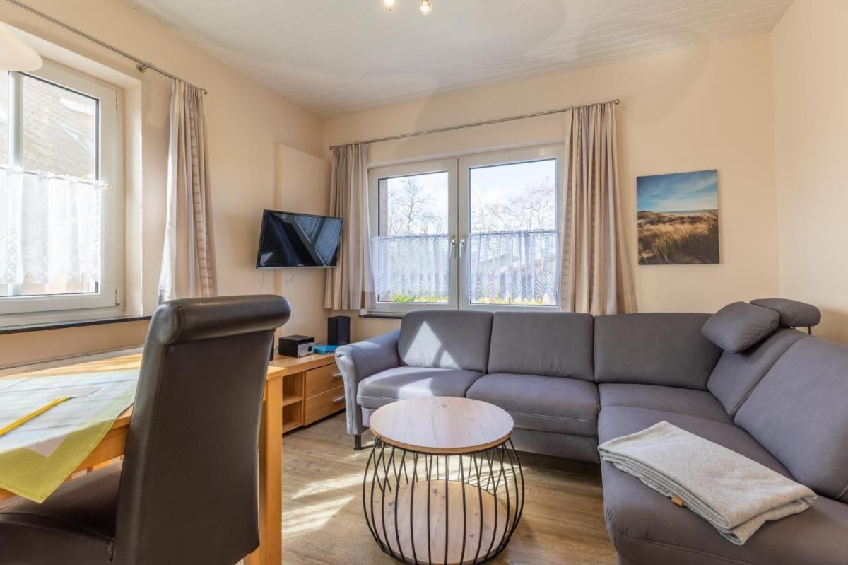 Friesenhof Janssen - Urlaub Auf Dem Bauernhof Appartement Neuharlingersiel Buitenkant foto