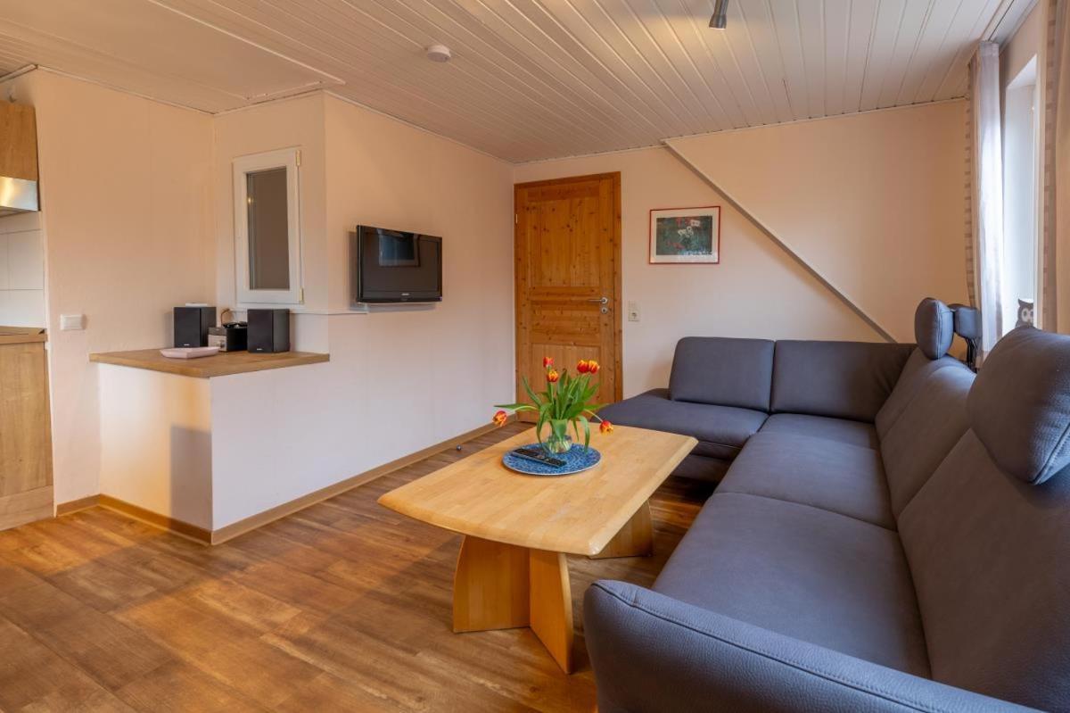 Friesenhof Janssen - Urlaub Auf Dem Bauernhof Appartement Neuharlingersiel Buitenkant foto